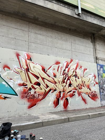 Beige and Red Stylewriting by Sowet. This Graffiti is located in Florence, Italy and was created in 2023.