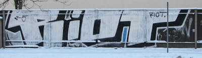 Chrome and Black Stylewriting by Riots. This Graffiti is located in Leipzig, Germany and was created in 2005. This Graffiti can be described as Stylewriting and Street Bombing.