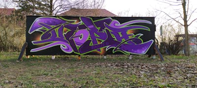 Violet and Light Green Stylewriting by Utopia. This Graffiti is located in Germany and was created in 2021.