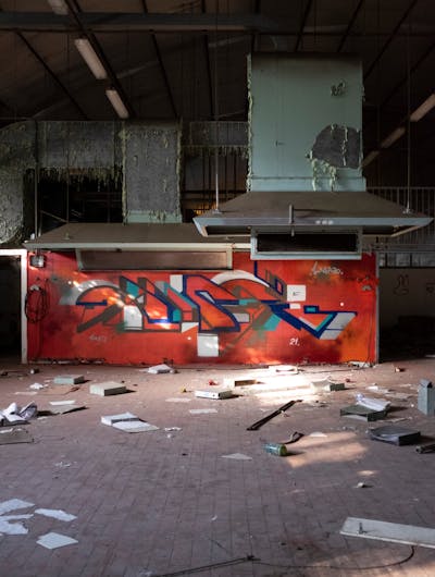 Red and Colorful Stylewriting by Daff and tiker. This Graffiti is located in Milano, Italy and was created in 2021. This Graffiti can be described as Stylewriting, Futuristic, Atmosphere and Abandoned.