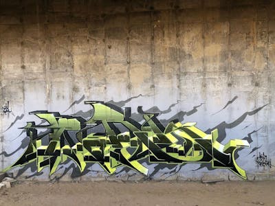 Light Green and Green Stylewriting by Pork. This Graffiti is located in Germany and was created in 2020. This Graffiti can be described as Stylewriting and Abandoned.