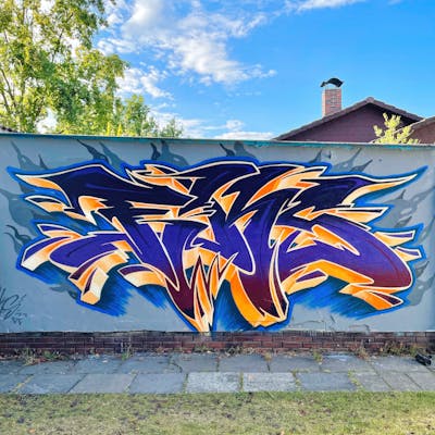 Colorful Stylewriting by MicRoFiks and Fiks. This Graffiti is located in Germany and was created in 2022. This Graffiti can be described as Stylewriting and Wall of Fame.
