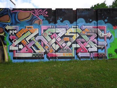 Colorful Stylewriting by unknown. This Graffiti is located in Eindhoven, Netherlands and was created in 2012.