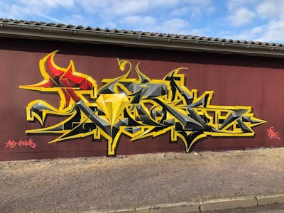Grey and Yellow Stylewriting by Pork. This Graffiti is located in Germany and was created in 2019. This Graffiti can be described as Stylewriting and Wall of Fame.
