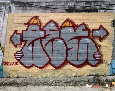 Grey and Beige Stylewriting by Aek. This Graffiti is located in Acapulco, Mexico and was created in 2022.