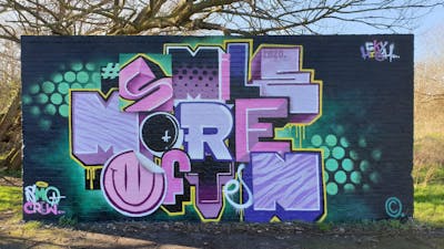 Colorful and Green and Coralle Stylewriting by Sky High and smo__crew. This Graffiti is located in London, United Kingdom and was created in 2021.