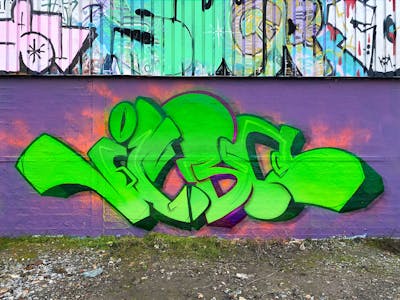 Light Green and Green and Violet Stylewriting by Jibo. This Graffiti is located in Düsseldorf, Germany and was created in 2022. This Graffiti can be described as Stylewriting and Wall of Fame.