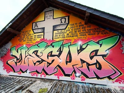 Colorful Stylewriting by Seop One. This Graffiti is located in Luxembourg City, Luxembourg and was created in 2022. This Graffiti can be described as Stylewriting.