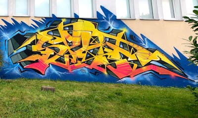 Yellow and Colorful Stylewriting by split. This Graffiti is located in Germany and was created in 2022.