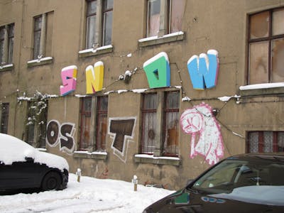 Black and Colorful Stylewriting by urine, OST and Snow. This Graffiti is located in Leipzig, Germany and was created in 2010. This Graffiti can be described as Stylewriting and Street Bombing.
