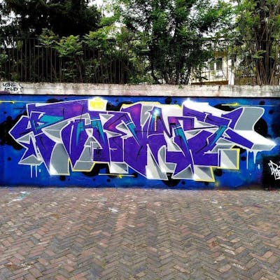 Blue Stylewriting by Fems173 and fems. This Graffiti is located in Lubin, Poland and was created in 2020. This Graffiti can be described as Stylewriting.