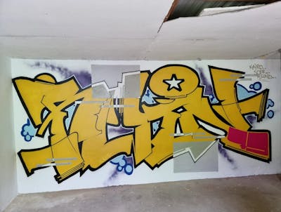 Yellow Stylewriting by Ruin. This Graffiti is located in Salzwedel, Germany and was created in 2022. This Graffiti can be described as Stylewriting and Abandoned.
