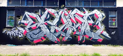 Grey and Coralle Stylewriting by Spant. This Graffiti is located in Levadia, Greece and was created in 2024.