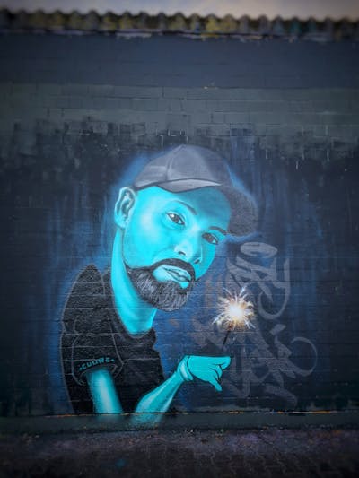 Light Blue and Grey Characters by CUORE. This Graffiti is located in Berlin, Germany and was created in 2022.