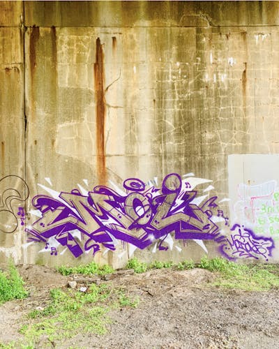 Colorful Stylewriting by MOI. This Graffiti is located in Jersey City, United States and was created in 2021.