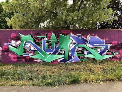 Colorful Stylewriting by nuans. This Graffiti is located in Toulouse, France and was created in 2021. This Graffiti can be described as Stylewriting.
