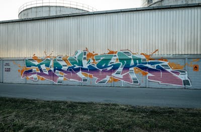 Colorful Stylewriting by Tresk. This Graffiti is located in Zrenjanin, Serbia and was created in 2023. This Graffiti can be described as Stylewriting and Street Bombing.