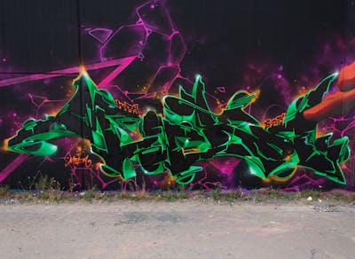 Black and Coralle and Green Stylewriting by Posa and Mocka. This Graffiti is located in Leipzig, Germany and was created in 2020. This Graffiti can be described as Stylewriting and Wall of Fame.