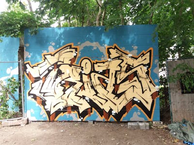 Beige and Light Blue Stylewriting by Trias. This Graffiti is located in Germany and was created in 2021.