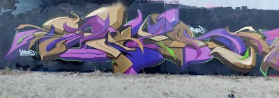 Violet and Beige Stylewriting by TexR. This Graffiti is located in Australia and was created in 2022.