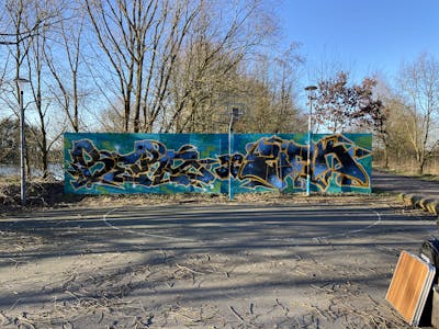 Colorful Stylewriting by BERS, ZICK and PMZ CREW. This Graffiti is located in Sillenstede, Germany and was created in 2022. This Graffiti can be described as Stylewriting and Wall of Fame.