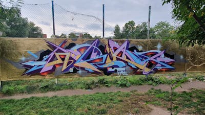 Colorful Stylewriting by Wery, 5FC and KDP. This Graffiti is located in Berlin, Germany and was created in 2021.