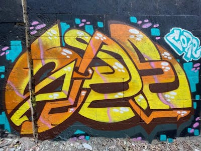 Orange and Yellow Stylewriting by Gore103. This Graffiti is located in Baku, Azerbaijan and was created in 2022.