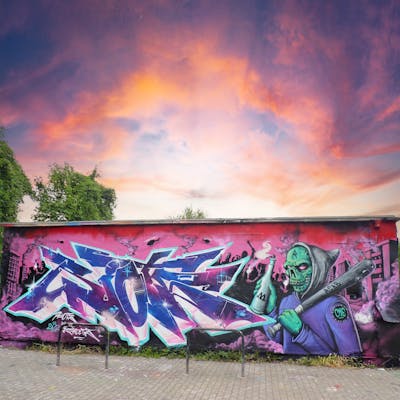 Colorful and Violet Stylewriting by Riots and Kasimir. This Graffiti is located in Leipzig, Germany and was created in 2022. This Graffiti can be described as Stylewriting, Characters and Wall of Fame.