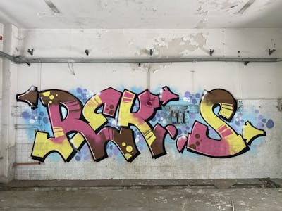 Colorful Stylewriting by REKS. This Graffiti is located in Bologna, Italy and was created in 2021. This Graffiti can be described as Stylewriting and Abandoned.