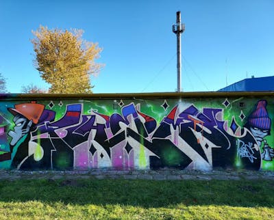 Black and Colorful Stylewriting by Fems173. This Graffiti is located in lublin, Poland and was created in 2022. This Graffiti can be described as Stylewriting and Characters.