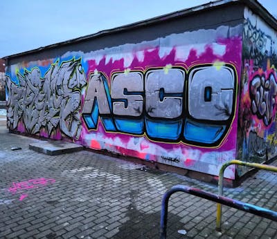 Chrome Stylewriting by Asco and Opys. This Graffiti is located in Leipzig, Germany and was created in 2019. This Graffiti can be described as Stylewriting and Wall of Fame.