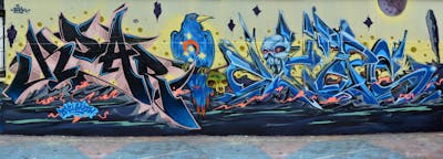 Colorful and Blue Stylewriting by Coar, Sorez, Chips and CDSK. This Graffiti is located in London, United Kingdom and was created in 2023. This Graffiti can be described as Stylewriting, Characters and Wall of Fame.