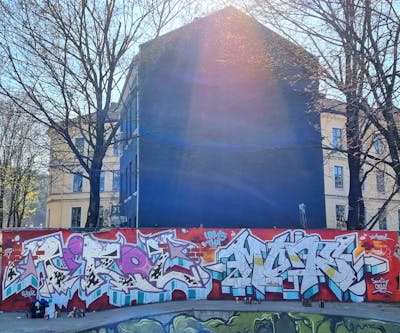 Chrome and Red Stylewriting by Mone, Tirol, IBM5 and THA. This Graffiti is located in Oslo, Norway and was created in 2023. This Graffiti can be described as Stylewriting and Wall of Fame.
