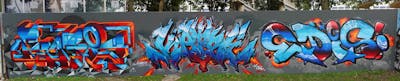 Light Blue and Red Stylewriting by Pariz, Edis1 and Katre. This Graffiti is located in LISBON, Portugal and was created in 2020. This Graffiti can be described as Stylewriting and Wall of Fame.