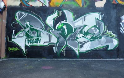 Grey and Green Stylewriting by Riots. This Graffiti is located in Leipzig, Germany and was created in 2012. This Graffiti can be described as Stylewriting and Wall of Fame.