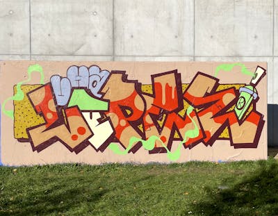 Colorful Stylewriting by Uha and LOPEZ. This Graffiti is located in Kraków, Poland and was created in 2023. This Graffiti can be described as Stylewriting and Characters.