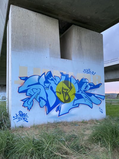 Light Blue and Blue Stylewriting by SHAKE and Junior. This Graffiti is located in Beer yaakov, Israel and was created in 2023.