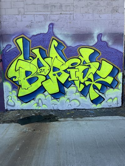 Blue and Yellow Stylewriting by Boris. This Graffiti is located in Chicago, United States and was created in 2022.