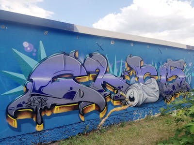 Violet and Colorful Characters by Chr15. This Graffiti is located in Leipzig, Germany and was created in 2022. This Graffiti can be described as Characters, Stylewriting and Abandoned.