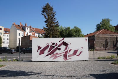 Coralle and White Stylewriting by Kan. This Graffiti is located in Erfurt, Germany and was created in 2022.
