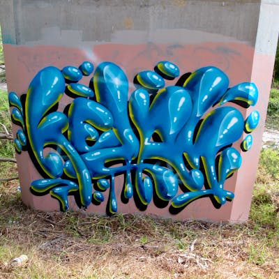 Light Blue and Coralle Stylewriting by Kezam. This Graffiti is located in Melbourne, Australia and was created in 2022.