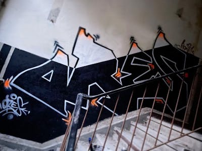 Black and White Stylewriting by ORES24. This Graffiti is located in Harz, Germany and was created in 2021. This Graffiti can be described as Stylewriting and Abandoned.