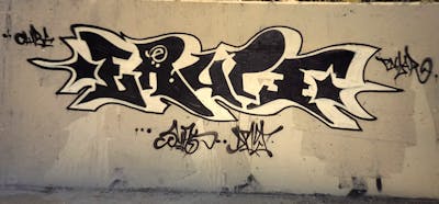 Black and White Stylewriting by Erups. This Graffiti is located in San Diego, United States and was created in 2005.