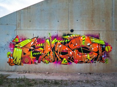 Orange and Yellow Stylewriting by Wios. This Graffiti is located in Spain and was created in 2020. This Graffiti can be described as Stylewriting and Abandoned.