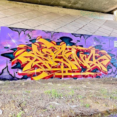 Orange and Colorful Stylewriting by Signo. This Graffiti is located in France and was created in 2024. This Graffiti can be described as Stylewriting and Wall of Fame.