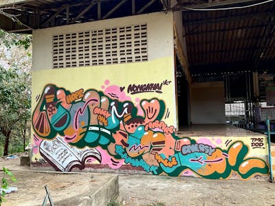 Colorful Stylewriting by Hootive. This Graffiti is located in Thailand and was created in 2024. This Graffiti can be described as Stylewriting and Streetart.