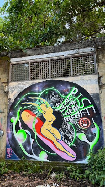 Colorful Characters by Rise. This Graffiti is located in Denpasar, Indonesia and was created in 2024. This Graffiti can be described as Characters, Abandoned and Streetart.