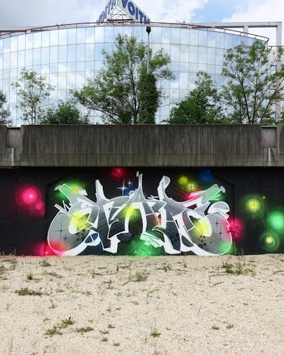 Colorful Special by Skape289. This Graffiti is located in Germany and was created in 2021. This Graffiti can be described as Special and Stylewriting.