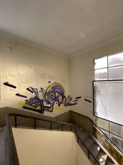 Violet and Yellow Stylewriting by Truk. This Graffiti is located in France and was created in 2022.