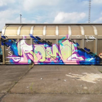 Colorful and Blue Stylewriting by Roweo. This Graffiti is located in Saalfeld (Saale), Germany and was created in 2020. This Graffiti can be described as Stylewriting, Trains and Freights.